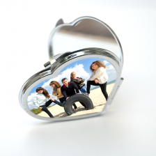 Compact Heart Mirror